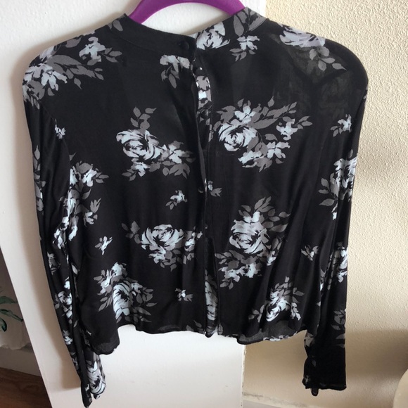 Blouse - Picture 2 of 2